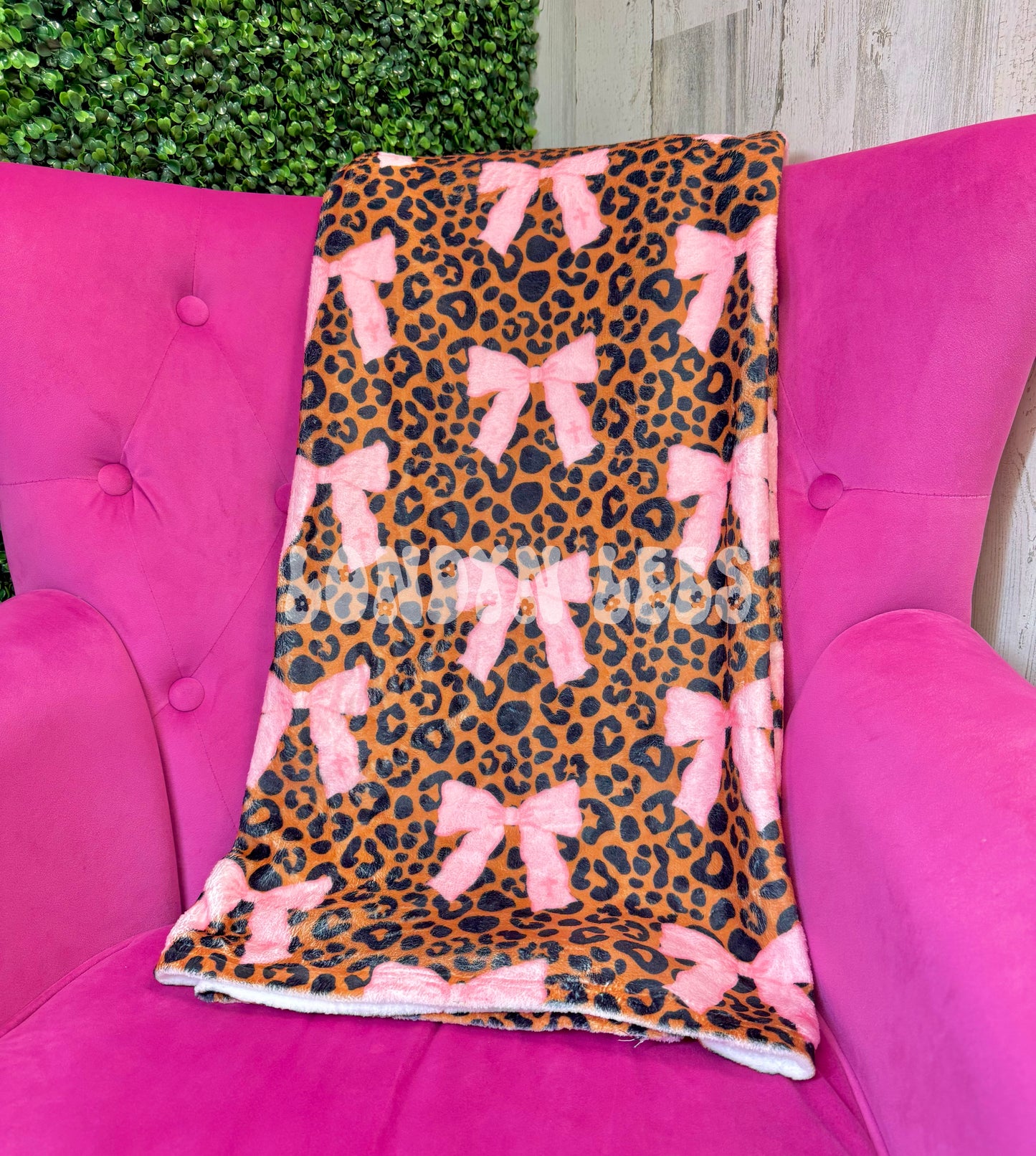 Coquette crosses blanket