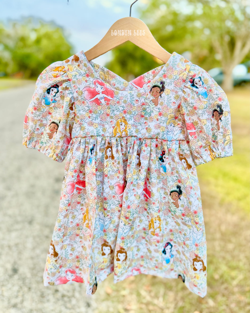 Vintage princesses (check description for sizes available!)