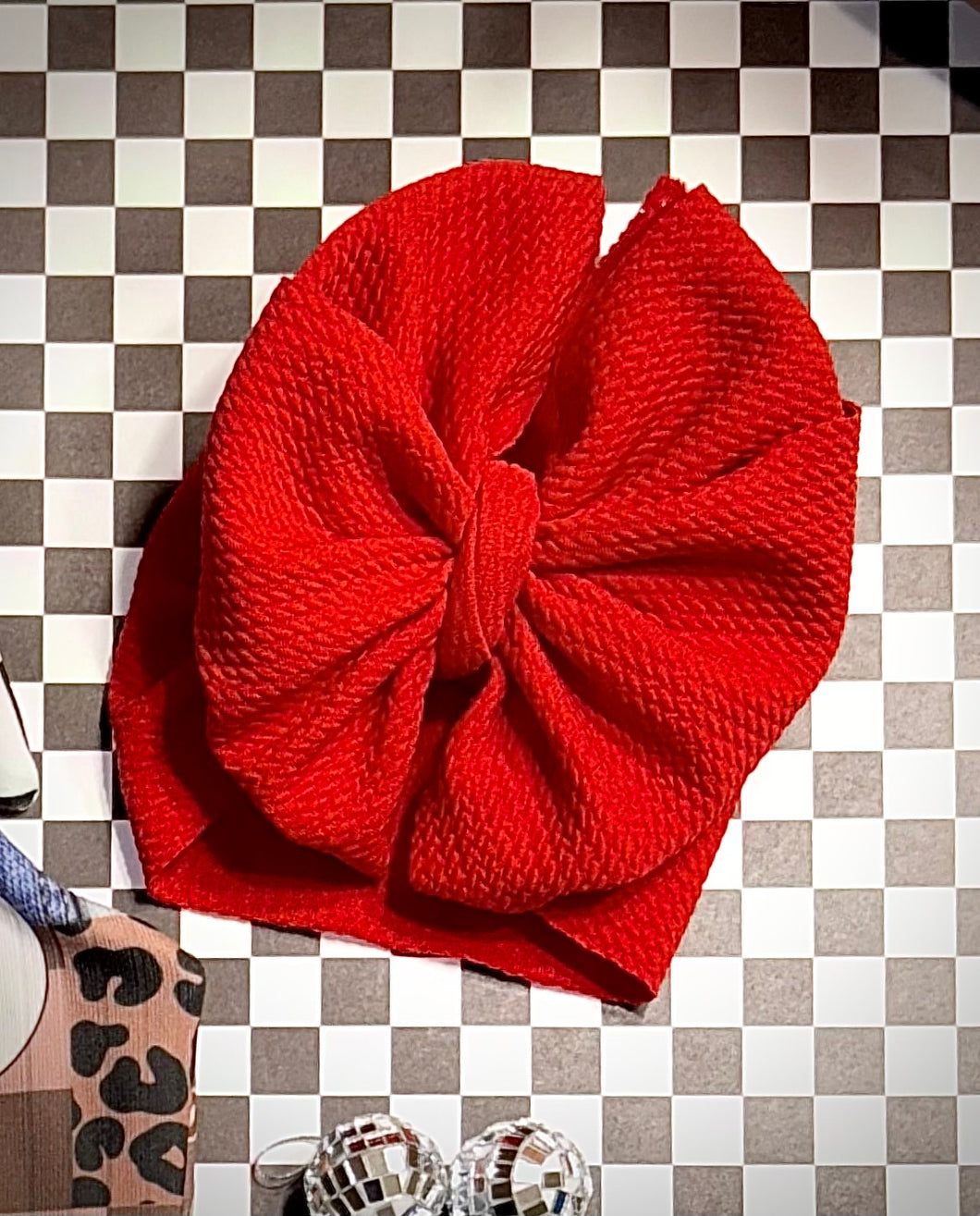 Bullet red bows