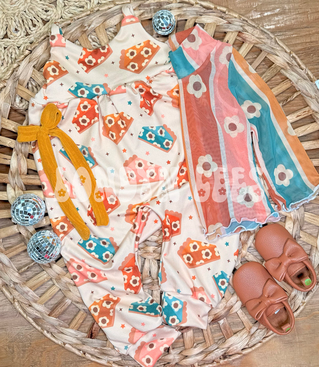 Sweet as pie 🥧(Bigger sizes)