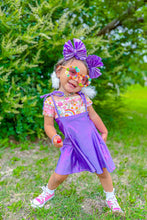 Load image into Gallery viewer, Groovy girl 💜
