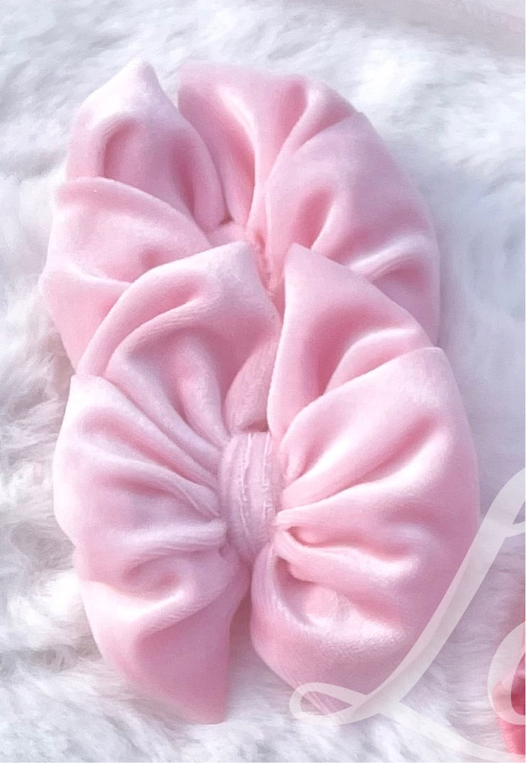 Baby pink velvet bows