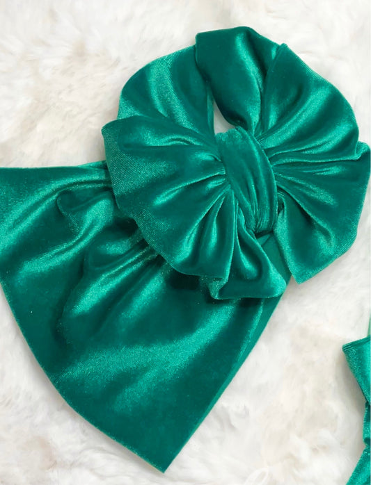 Green velvet bows